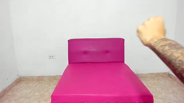 lantin sex 3 online show from May 2026 08:47:02 PM
