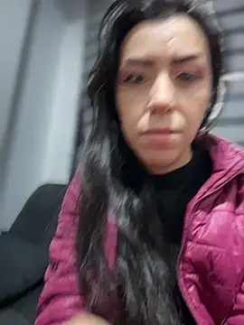 Snapshot of Sky_Girl_LS chatting on December 2025 01:03:01 AM Sky Girl LS online show from December 2025 01:03:01 AM