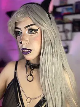 Snapshot of Sky_Girl_LS chatting on February 2026 05:03:02 AM Sky Girl LS online show from February 2026 05:03:02 AM