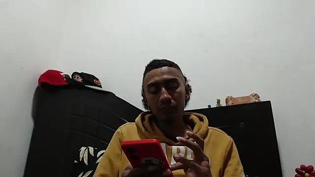 Snapshot of negrito_sexxxo chatting on February 2026 12:04:02 PM negrito sexxxo online show from February 2026 12:04:02 PM