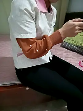 Sweet-Berryy online show from January 2026 12:04:02 AM