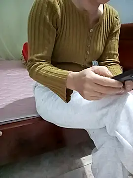 Sweet-Berryy online show from February 2026 01:03:02 PM