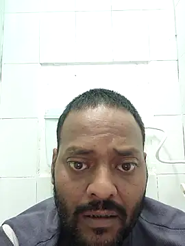 Snapshot of novio-de-la-tarde chatting on February 2026 11:33:01 PM novio-de-la-tarde online show from February 2026 11:33:01 PM