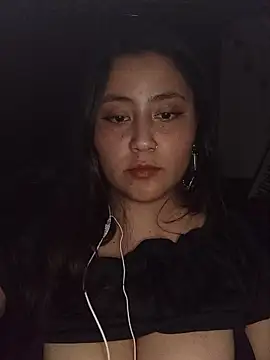 Snapshot of Karrrmika chatting on March 2026 04:07:02 AM Karrrmika online show from March 2026 04:07:02 AM