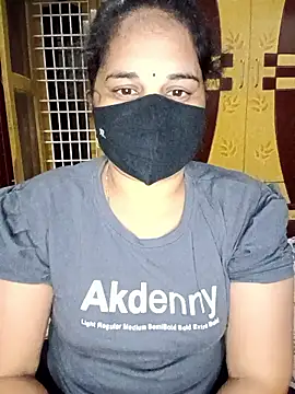 Snapshot of maduri__ chatting on January 2026 05:26:01 PM maduri online show from January 2026 05:26:01 PM