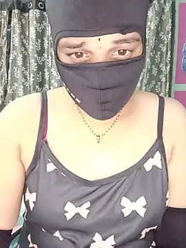 maduri   online show from June 2026 04:37:02 PM