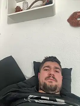 Snapshot of LienalWarplane chatting on February 2026 01:26:02 PM LienalWarplane online show from February 2026 01:26:02 PM