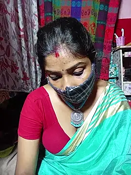 Snapshot of villSunrise chatting on February 2026 10:25:01 AM villSunrise online show from February 2026 10:25:01 AM