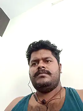 Snapshot of yourwellman chatting on May 2026 06:19:02 AM yourwellman online show from May 2026 06:19:02 AM