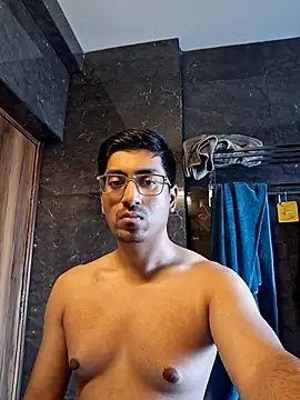 Snapshot of carlitosfarooq chatting on February 2026 11:20:01 AM carlitosfarooq online show from February 2026 11:20:01 AM