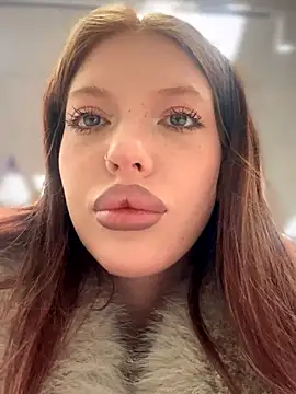 Snapshot of JeanGraay chatting on December 2025 01:39:02 PM JeanGraay online show from December 2025 01:39:02 PM