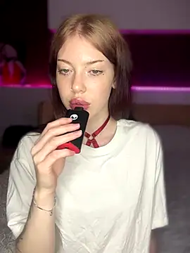 Snapshot of JeanGraay chatting on January 2026 11:29:01 PM JeanGraay online show from January 2026 11:29:01 PM