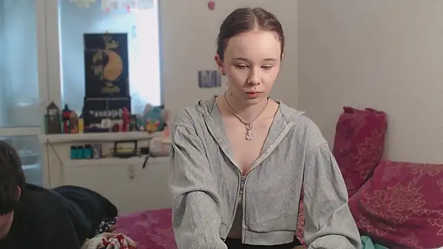 Snapshot of MaryJane_x_Peter chatting on February 2026 11:42:02 AM MaryJane x Peter online show from February 2026 11:42:02 AM