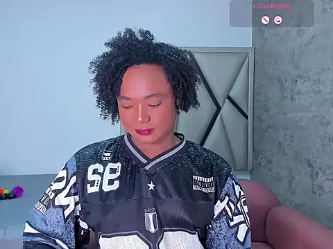 Snapshot of Harmony-01 chatting on January 2026 08:56:01 PM Harmony-01 online show from January 2026 08:56:01 PM