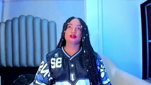 Snapshot of Harmony-01 chatting on February 2026 07:18:01 PM Harmony-01 online show from February 2026 07:18:01 PM