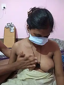 priya kumari143 online show from July 2026 06:43:02 PM