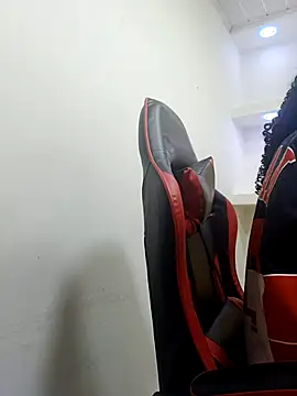 Snapshot of dolly_boob chatting on February 2026 04:18:02 AM dolly boob online show from February 2026 04:18:02 AM