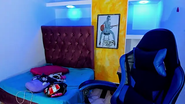 Snapshot of dolly_boob chatting on February 2026 04:24:01 AM dolly boob online show from February 2026 04:24:01 AM