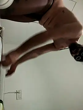 locuritasiempre online show from February 2026 08:31:02 PM