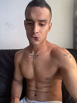 Snapshot of Maicol_xxxx chatting on February 2026 01:52:02 PM Maicol xxxx online show from February 2026 01:52:02 PM