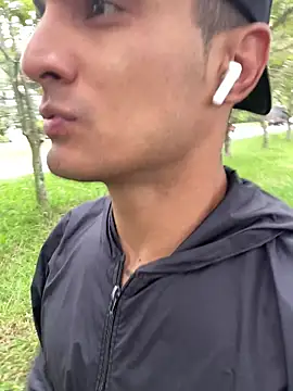 Snapshot of Maicol_xxxx chatting on February 2026 01:09:02 PM Maicol xxxx online show from February 2026 01:09:02 PM