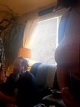 Snapshot of pinkcheetah12 chatting on February 2026 05:33:01 PM pinkcheetah12 online show from February 2026 05:33:01 PM