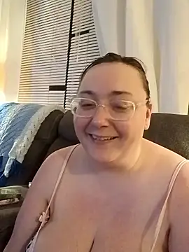 Snapshot of pinkcheetah12 chatting on February 2026 02:19:01 AM pinkcheetah12 online show from February 2026 02:19:01 AM