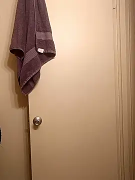 Snapshot of pinkcheetah12 chatting on February 2026 04:19:01 PM pinkcheetah12 online show from February 2026 04:19:01 PM