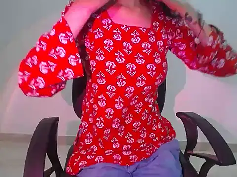 Farhana beautyfull online show from June 2026 04:33:01 AM