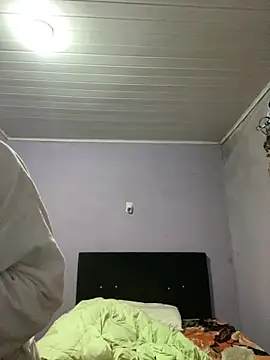 Snapshot of GuioficialBr chatting on February 2026 06:28:02 AM GuioficialBr online show from February 2026 06:28:02 AM