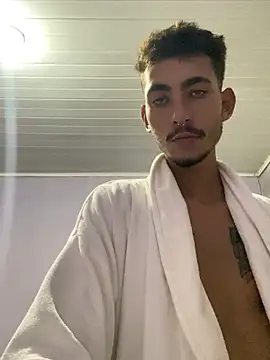 Snapshot of GuioficialBr chatting on February 2026 11:36:02 PM GuioficialBr online show from February 2026 11:36:02 PM