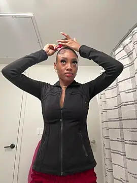 Snapshot of Davineniy chatting on January 2026 08:25:02 PM Davineniy online show from January 2026 08:25:02 PM