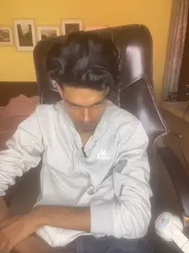 Snapshot of tooexpensive chatting on December 2025 05:47:01 AM tooexpensive online show from December 2025 05:47:01 AM