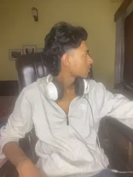 Snapshot of tooexpensive chatting on December 2025 07:21:01 PM tooexpensive online show from December 2025 07:21:01 PM