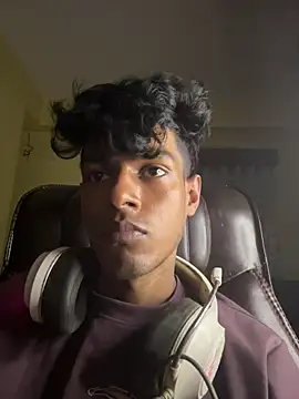 Snapshot of tooexpensive chatting on February 2026 04:58:02 PM tooexpensive online show from February 2026 04:58:02 PM