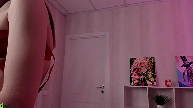 Snapshot of betty_brianna chatting on February 2026 01:10:02 AM betty brianna online show from February 2026 01:10:02 AM