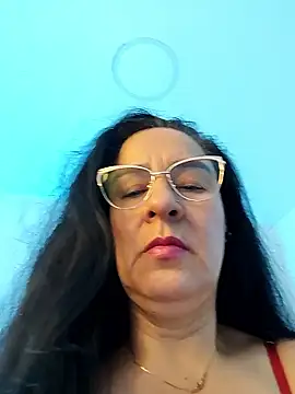 Snapshot of KiaraFoster chatting on January 2026 11:04:01 AM KiaraFoster online show from January 2026 11:04:01 AM