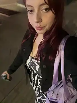 Snapshot of CamiTeaseX_ chatting on January 2026 11:42:01 PM CamiTeaseX online show from January 2026 11:42:01 PM