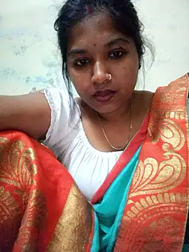 Eashita 01 online show from December 2025 05:53:01 PM