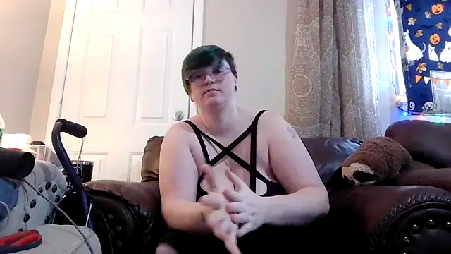 Snapshot of Pupghostt chatting on February 2026 04:05:02 PM Pupghostt online show from February 2026 04:05:02 PM