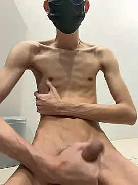 boyxx319 online show from April 2026 06:35:02 AM