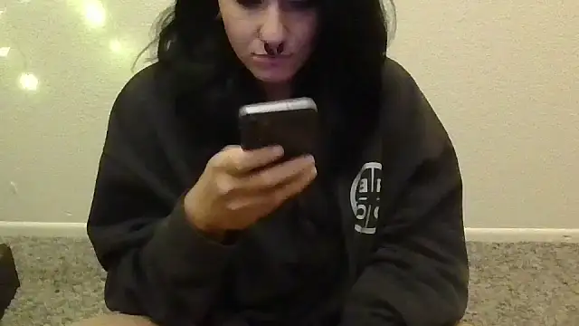 Snapshot of GabbyDaniella chatting on January 2026 12:57:01 AM GabbyDaniella online show from January 2026 12:57:01 AM