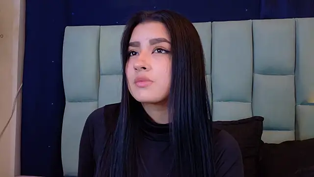 Emilyy05  online show from July 2026 11:42:02 PM