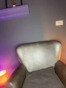 Snapshot of JennaMilf_ chatting on January 2026 07:28:02 PM JennaMilf online show from January 2026 07:28:02 PM