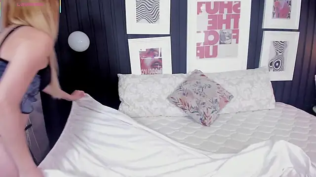 Snapshot of Angel_zafiros chatting on February 2026 06:12:01 PM Angel zafiros online show from February 2026 06:12:01 PM