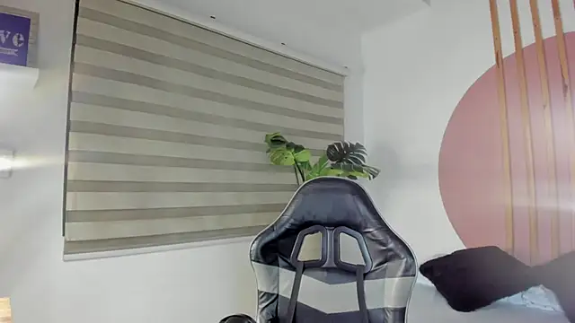 Snapshot of seraphine_lark chatting on January 2026 07:06:02 PM seraphine lark online show from January 2026 07:06:02 PM