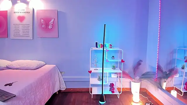 Snapshot of kyoto_Aoki chatting on February 2026 07:31:01 PM kyoto Aoki online show from February 2026 07:31:01 PM