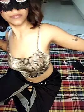 Sizzler 0011 online show from December 2025 07:21:02 PM