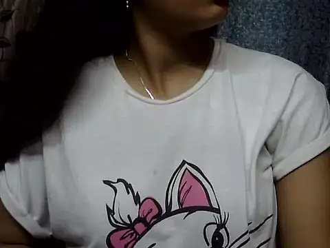 cute Dirty Diva online show from June 2026 03:50:01 PM
