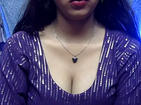 cute Dirty Diva online show from July 2026 03:18:02 PM